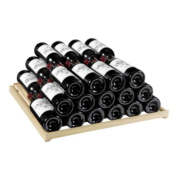 Vinflaskor på hylla till Artevino multifunktionsskåp Vinflaskor på hylla till Artevino multifunktionsskåp