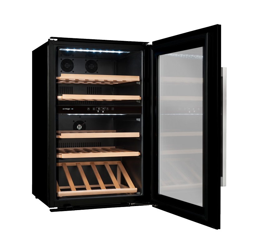 Avintage svart premium vinkyl med öppen dörr Avintage svart premium vinkyl med öppen dörr
