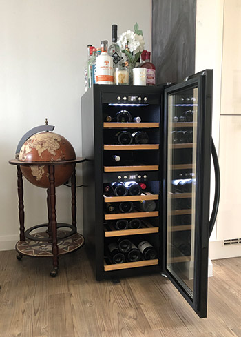 mQuvée WineExpert 38 Fullglass black